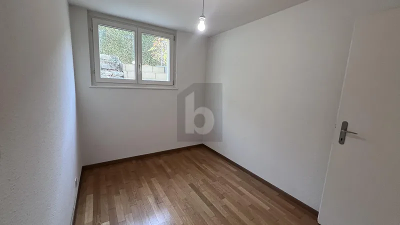 Wohnung 4 Zimmer in Wohnviertel — photo 5