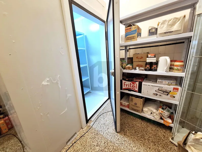 Commercial 2.5 rooms in Genève — 4