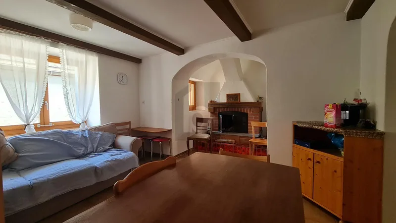 House / Villa 9 rooms in Acquarossa — 3