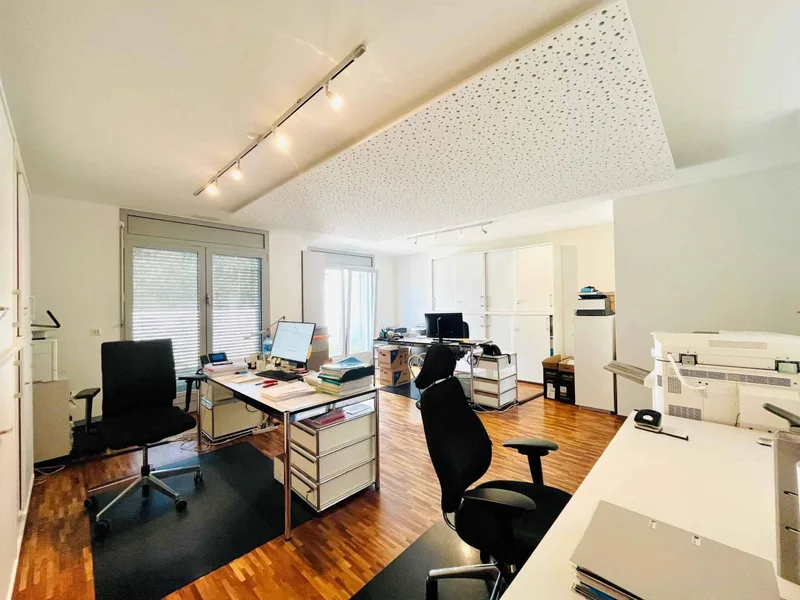Gewerbe in Nyon — 4