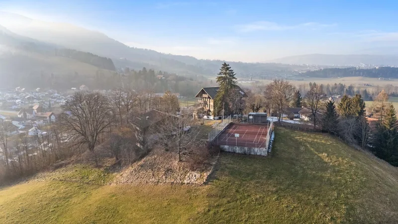 Commercial 66 pièces à Gruyères — photo 45