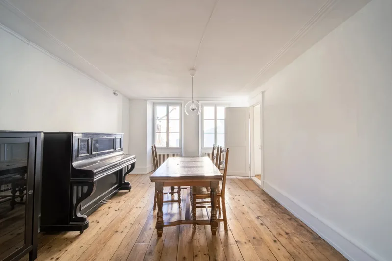 Maison / Villa 7 pièces à Bourg historique — 7