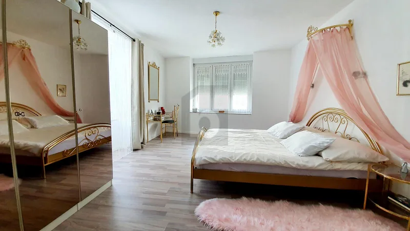 Gebäude 13 Zimmer in Les Pontins — photo 2