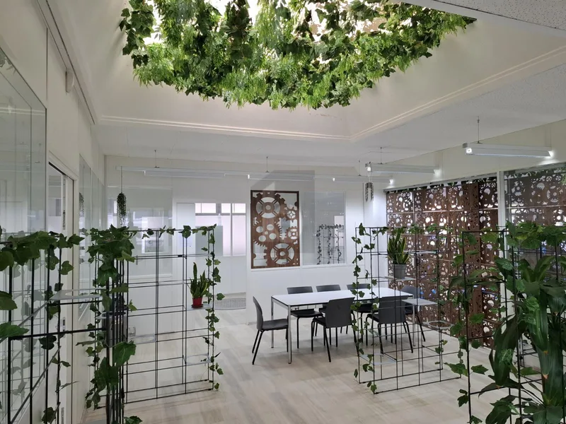 Commercial 10 rooms in La Chaux-de-Fonds — photo 4