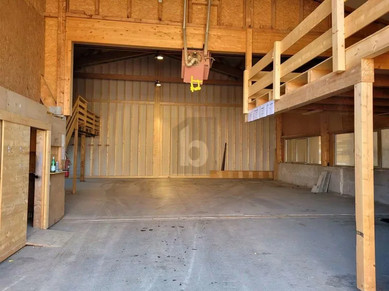 Commercial in Collombey — 3