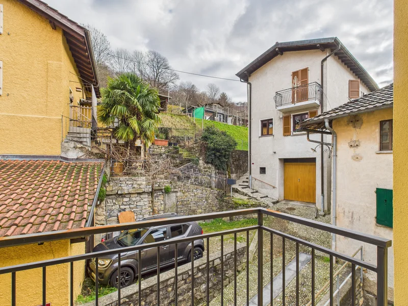 House / Villa 5 rooms in Bruzella — 10