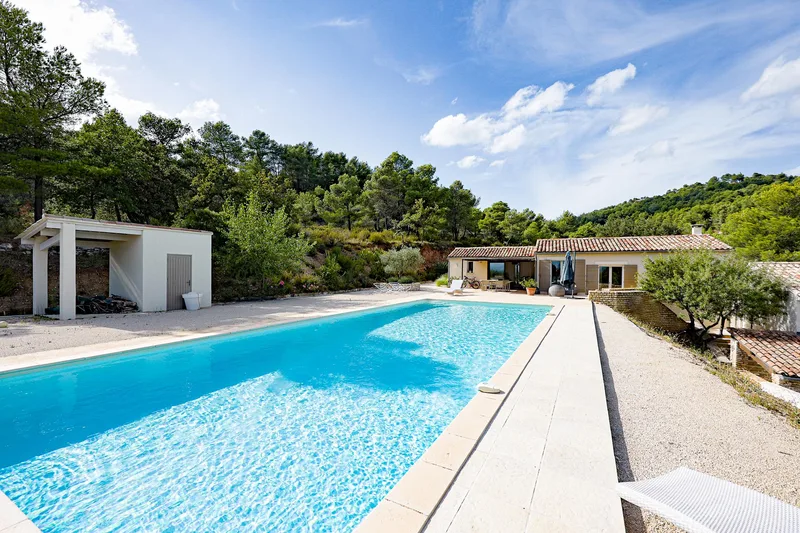 Maison / Villa 7 pièces à Monts de Vaucluse — photo 4