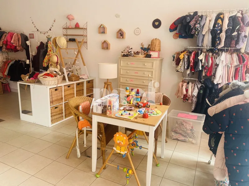 Commercial in Pierrefleur — 5