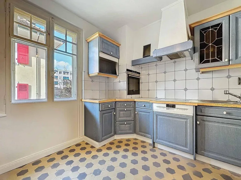 House / Villa 6.5 rooms in Centre de Lausanne — 7