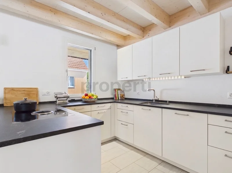 House / Villa 2.5 rooms in Dorf — photo 3