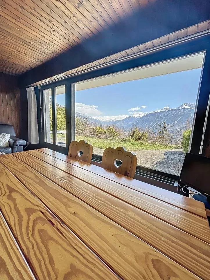 House / Villa 4.5 rooms in Mollens — 3