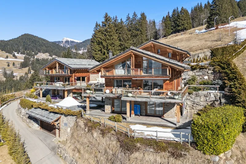 Maison / Villa 9 pièces à Gryon — 3