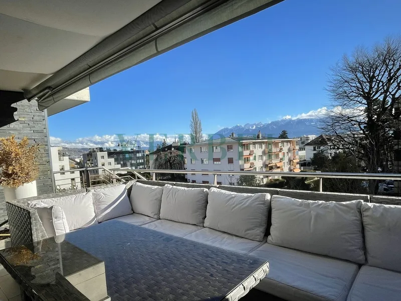 Apartment 4 rooms in Pully Centre — 3