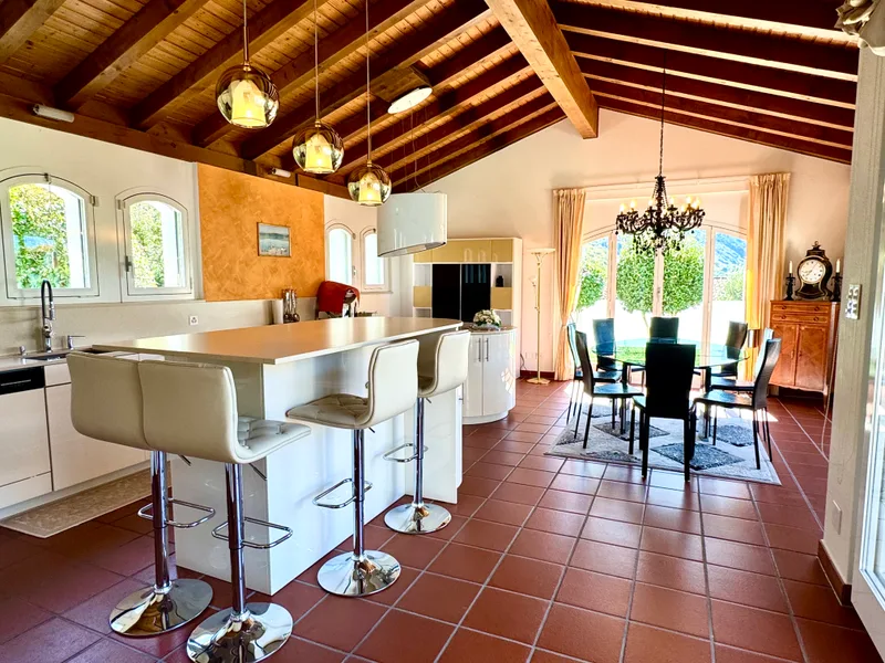 House / Villa 6.5 rooms in Pianezzo — 6