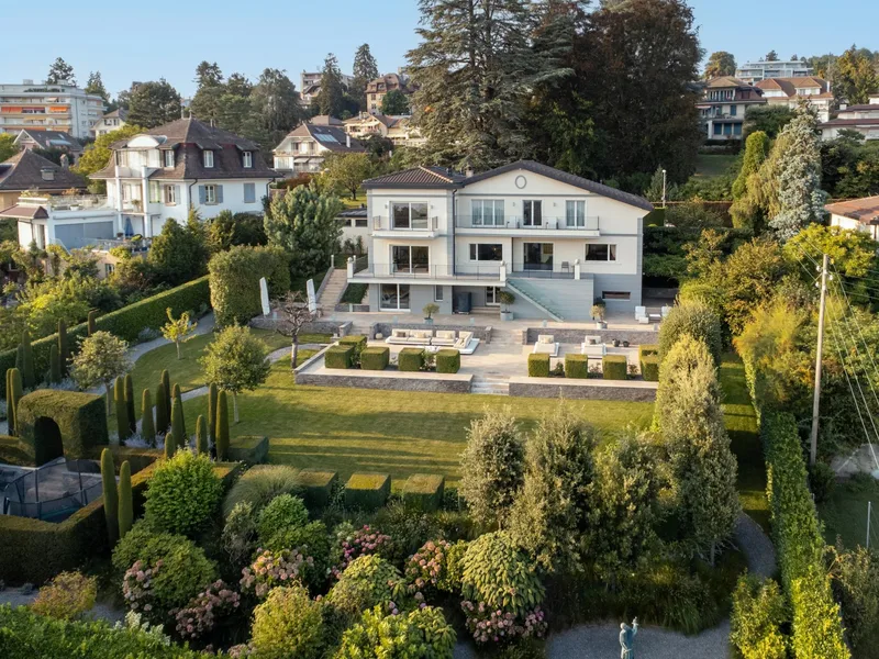 House / Villa 11 rooms in Lausanne