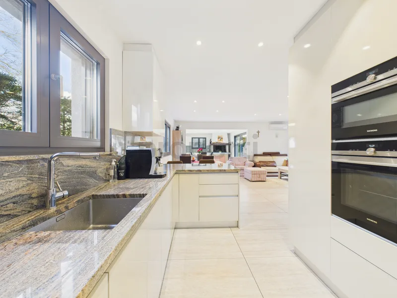 Maison / Villa 8 pièces à Cadempino — 5