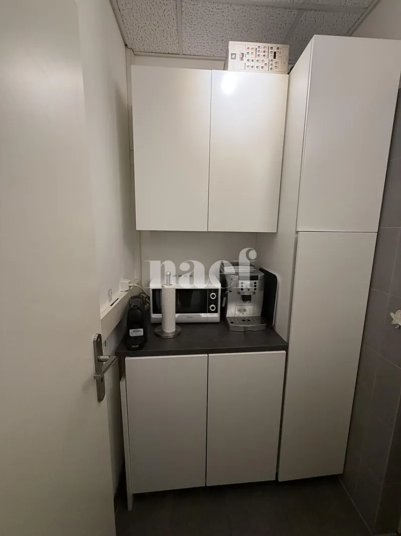 Commercial in Carouge — 5