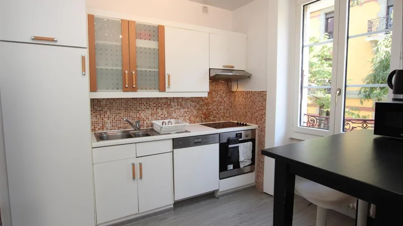Wohnung 4 Zimmer in Gare Cornavin