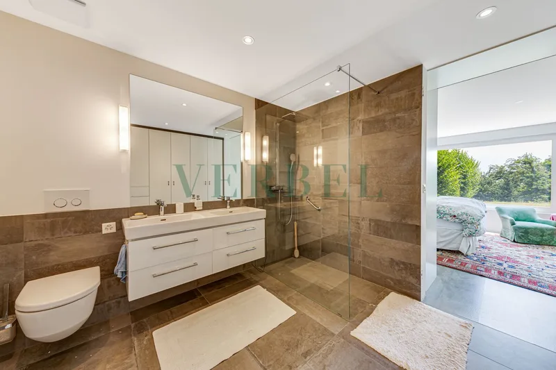 Maison / Villa 6 pièces à Chardonne — photo 8