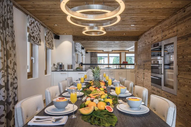 Maison / Villa 9.5 pièces à Centre de la station — 5