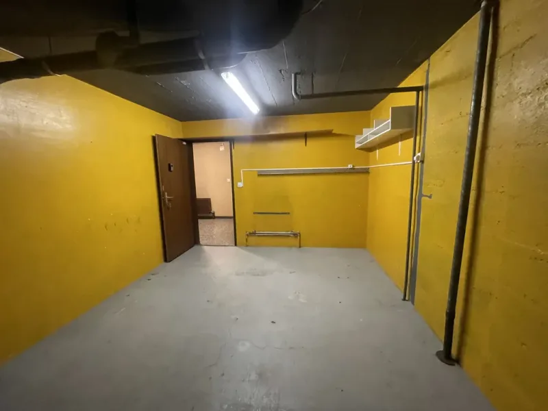 Commercial in Brent