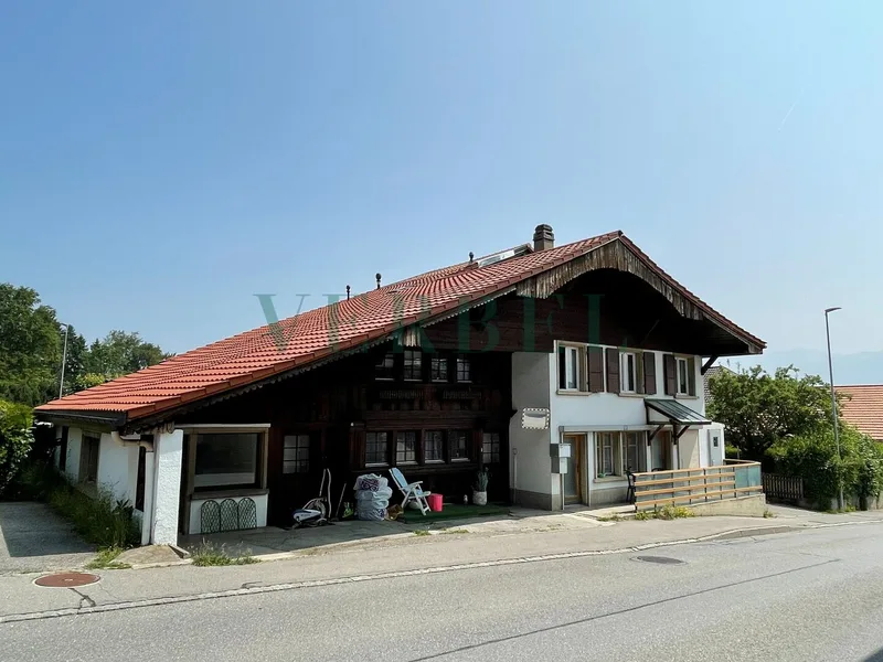 Haus / Villa in Sorens