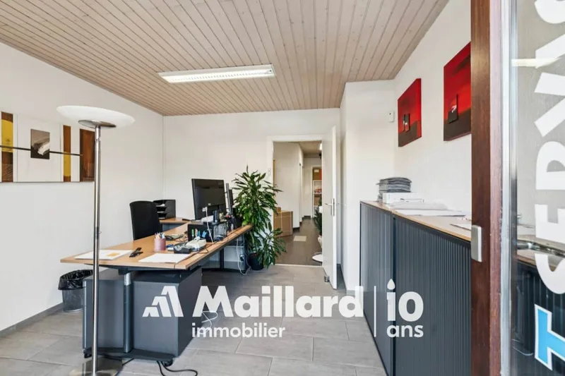Commercial à Bogis-Bossey