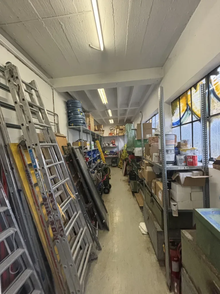 Commercial in Pully — 2