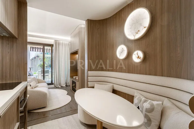 Apartment 1 rooms in Saint-Roman — photo 4