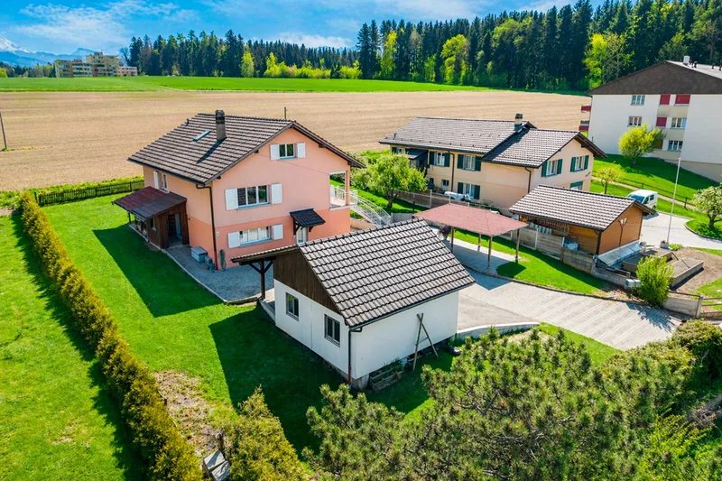 House / Villa 10 rooms in Oron