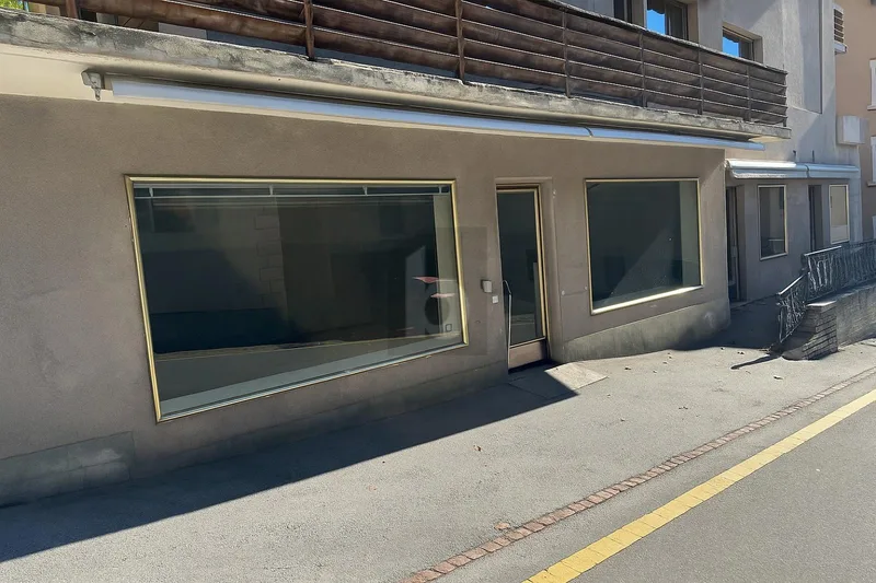 Commercial 3 rooms in Noble-Contrée