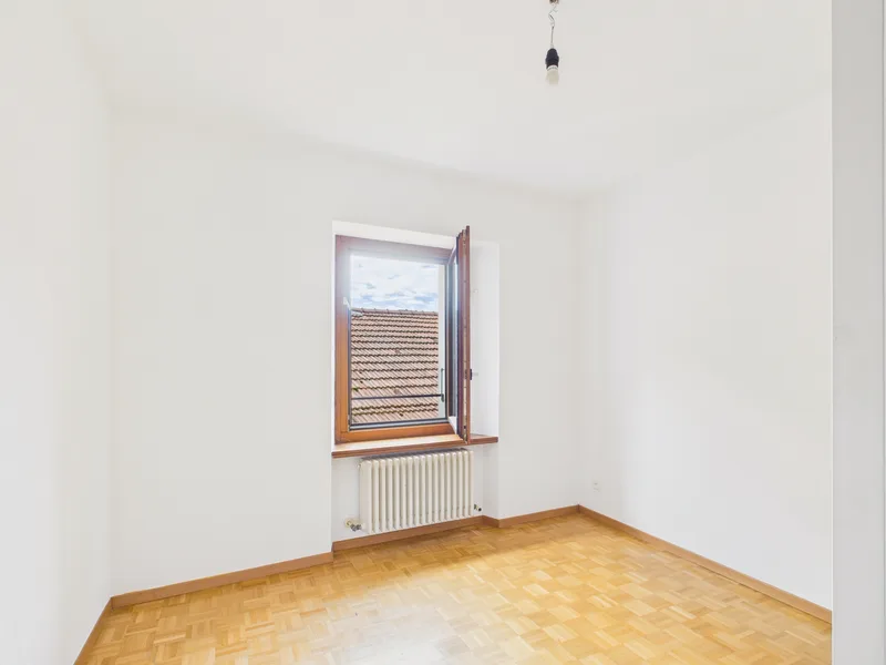 House / Villa 5 rooms in Bruzella — 6