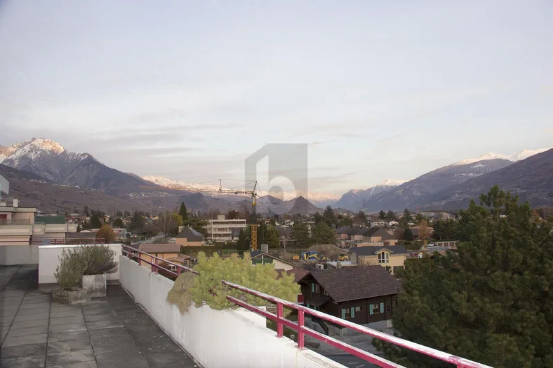 Apartment 6.5 rooms in Ardon
