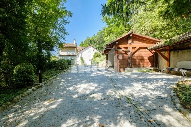 House / Villa 8 rooms in Mont-sur-Rolle — 16