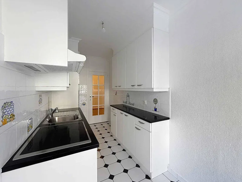 Appartement 4 pièces à Malagnou — 2