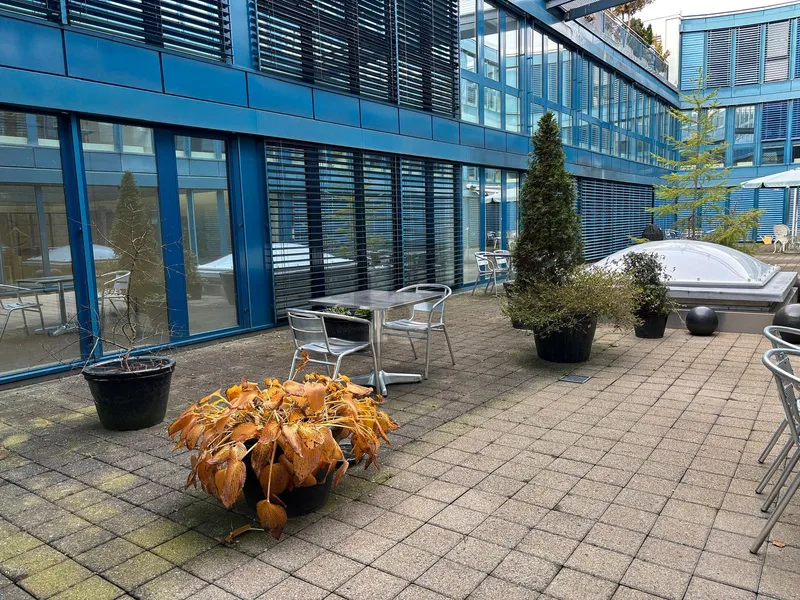 Gewerbe 11 Zimmer in Steinhausen — photo 5