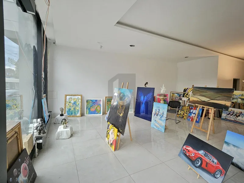 Commercial 2 rooms in Klusplatz — 2