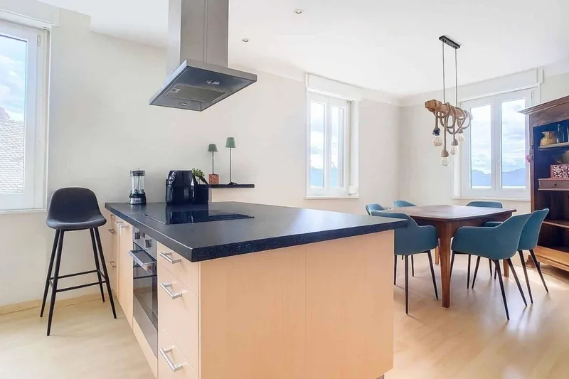 House / Villa 15 rooms in quartier sous-gare — 5