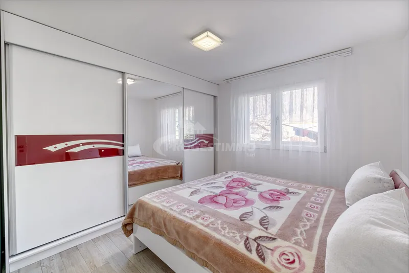 Maison / Villa 9 pièces à Centre — 9