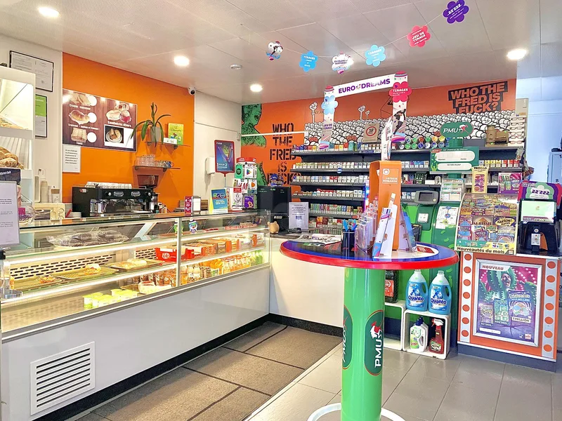Commercial 1 rooms in zentral — 2
