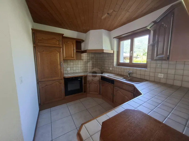 Maison / Villa 10 pièces à Reconvilier — photo 2