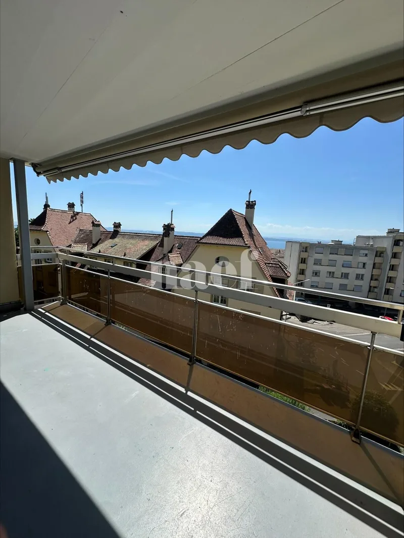 Apartment 5.5 rooms in Neuchâtel — 3