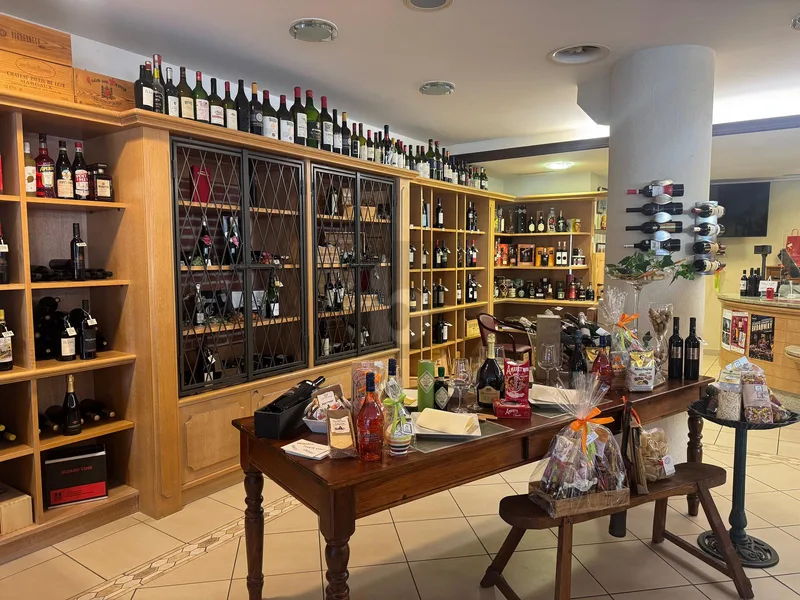 Commercial 4 rooms in Lausanne — 4