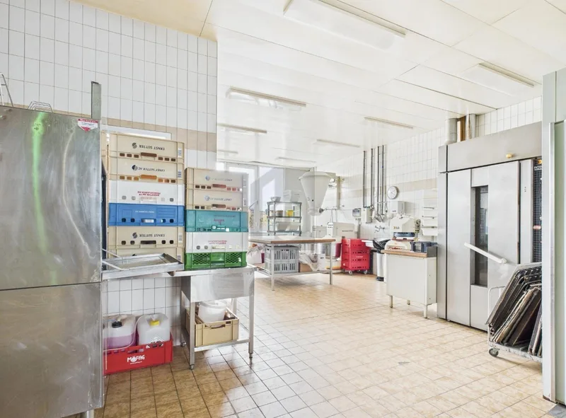 Gewerbe 3 Zimmer in Préverenges