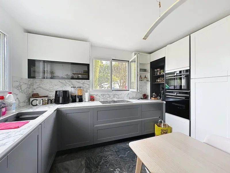 House / Villa 6 rooms in Hermance — 6