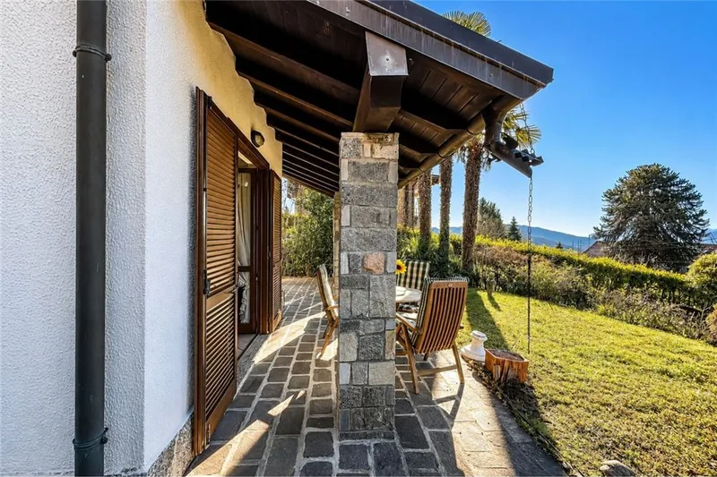 House / Villa 6 rooms in Collina d'Oro — 13