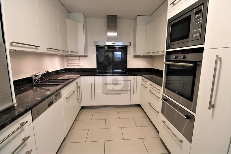 Apartment 5.5 rooms in Terre-Sainte — 5