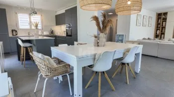 Maison / Villa 4.5 pièces à Champtauroz — photo 2