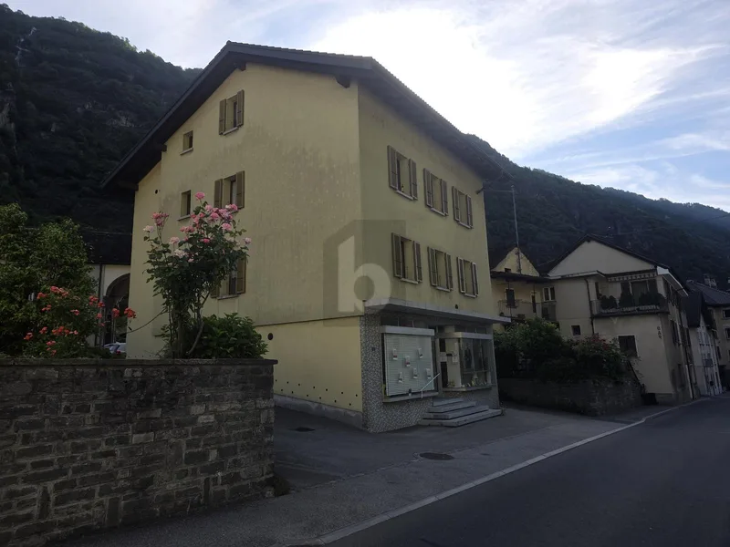 House / Villa 8 rooms in Giornico — 3