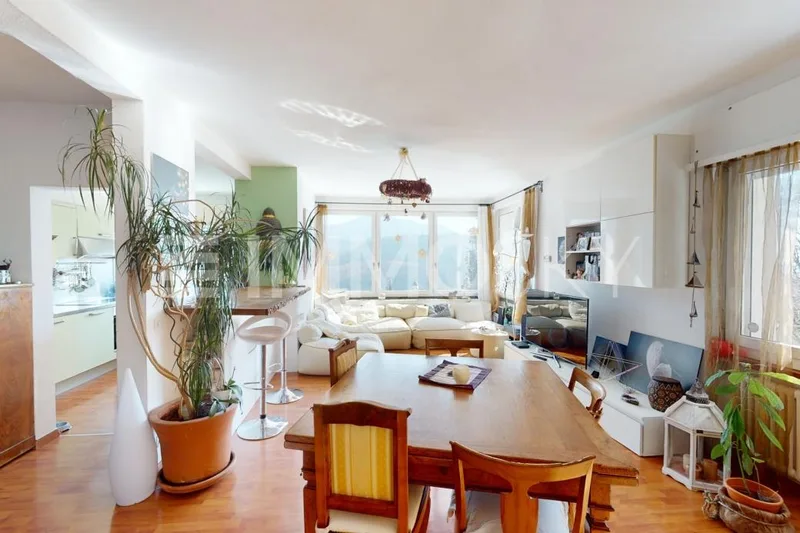 Maison / Villa 7 pièces à Torricella-Taverne — 2